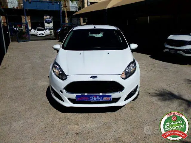 Ford Fiesta 2017 photo 2