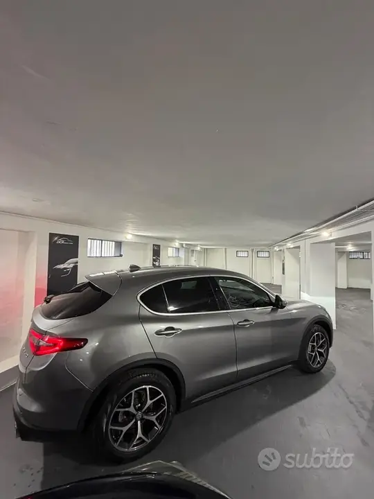Alfa Romeo Stelvio 2018 photo 4