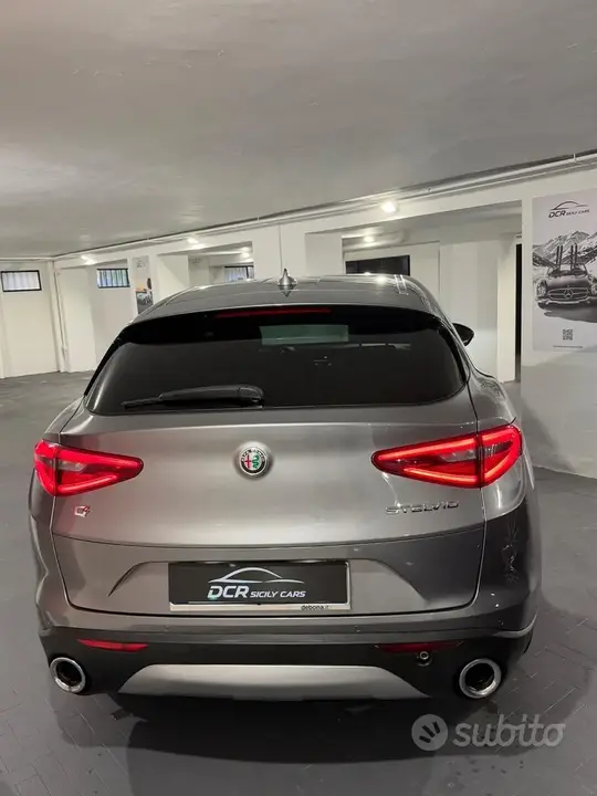 Alfa Romeo Stelvio 2018 photo 3