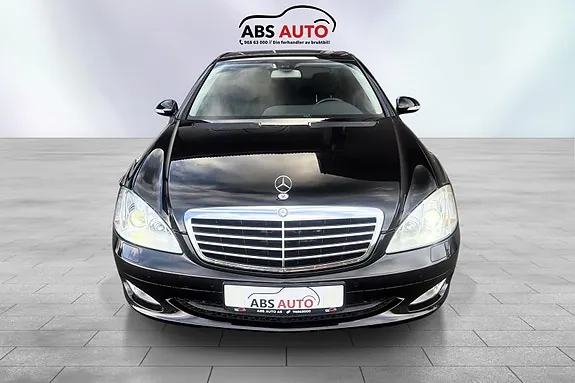 Mercedes-Benz S320 2007 photo 2