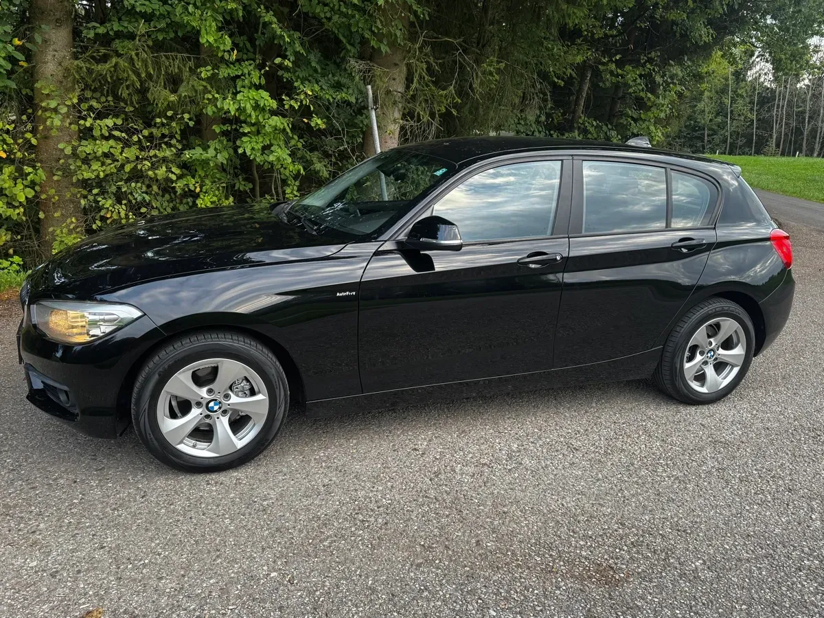 BMW 1 Series 2016 photo 2