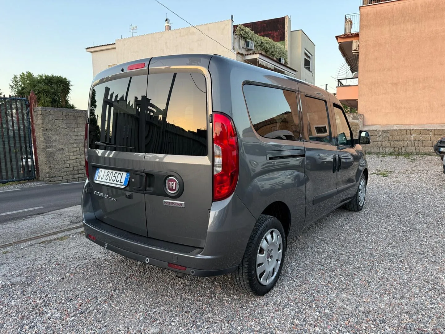 Fiat Doblo 2022 photo 2