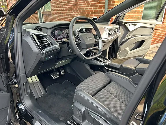 Audi Q4 E-Tron 2025 photo 5