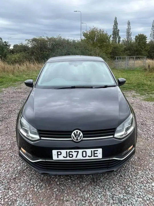 Volkswagen Polo 2017 photo 2