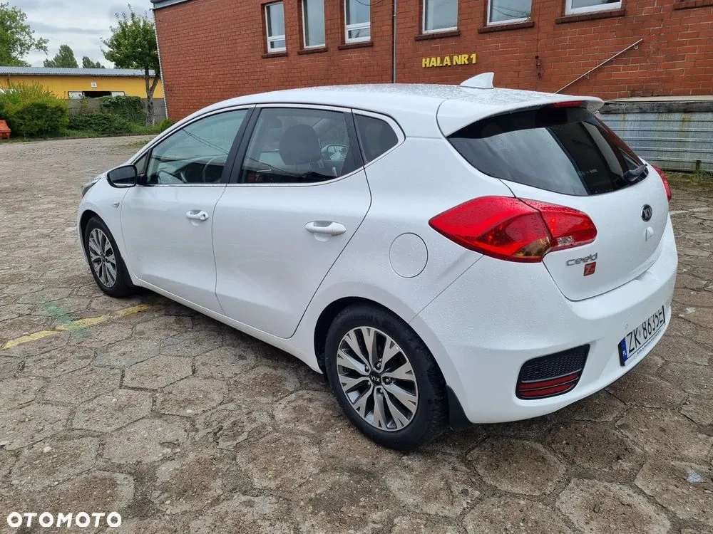 Kia Ceed 2017 photo 5