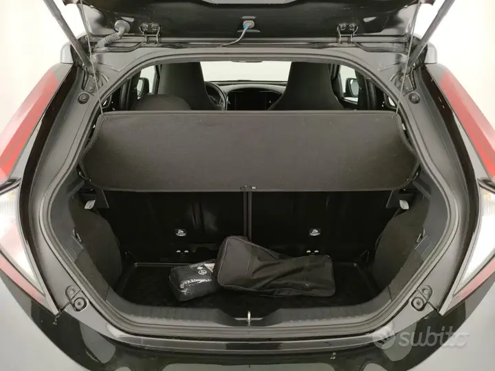 Toyota Aygo X 2025 photo 4