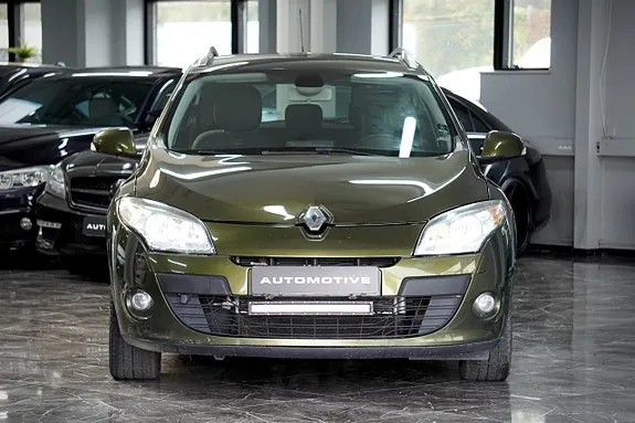 Renault Megane 2010 photo 2