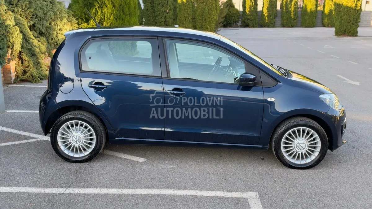 Volkswagen Up 2014 photo 5