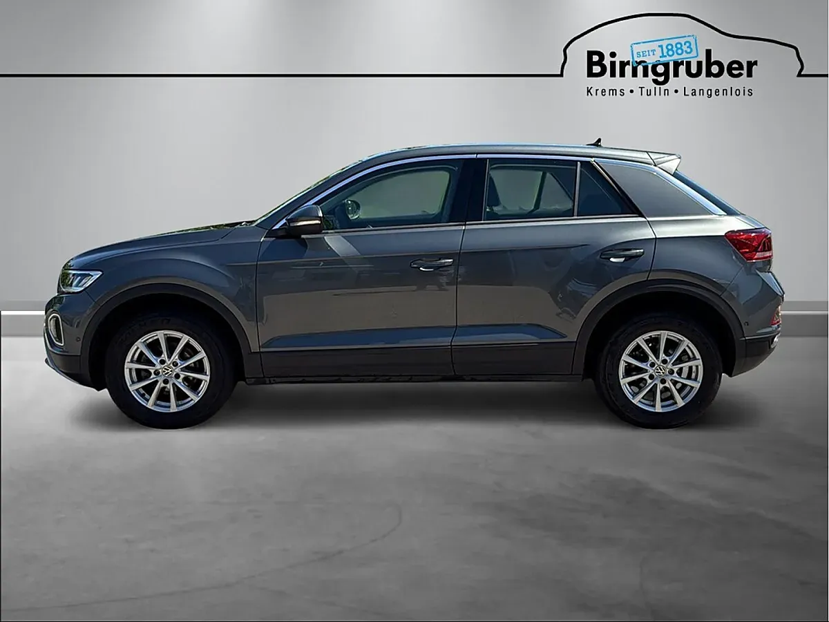 Volkswagen T-Roc 2023 photo 3