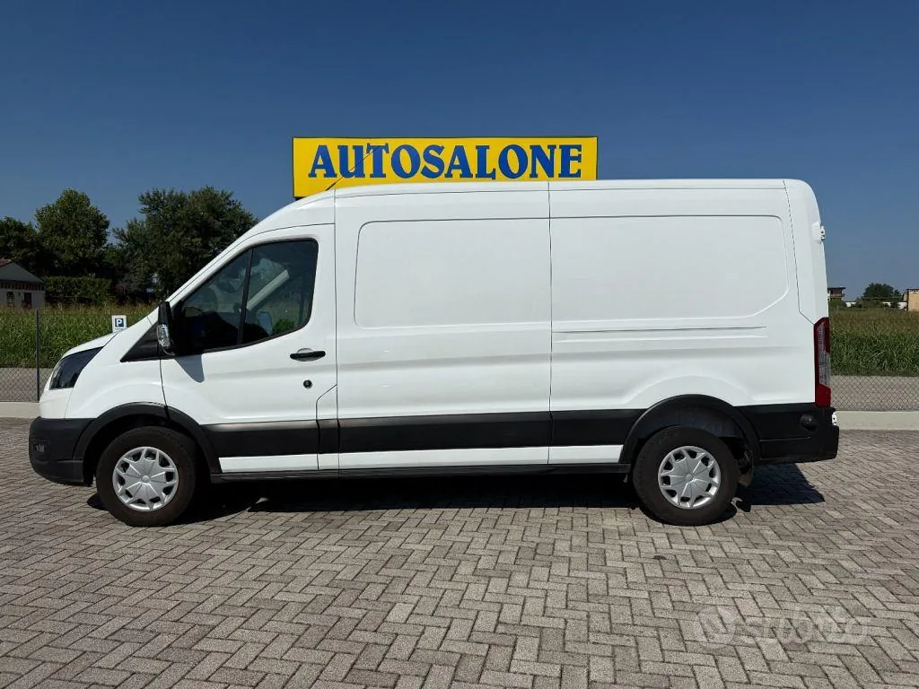 Ford Transit 2022 photo 2