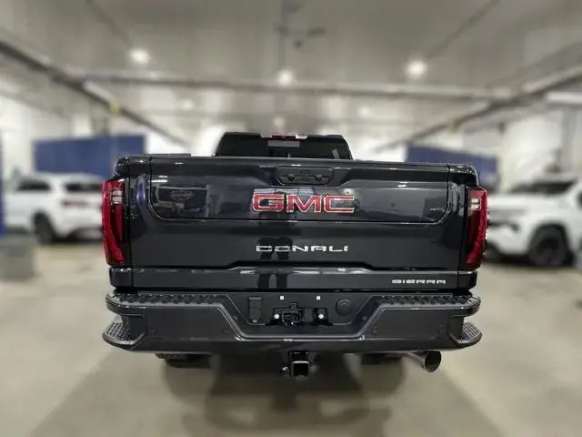 GMC Sierra 2500Hd 2026 photo 5