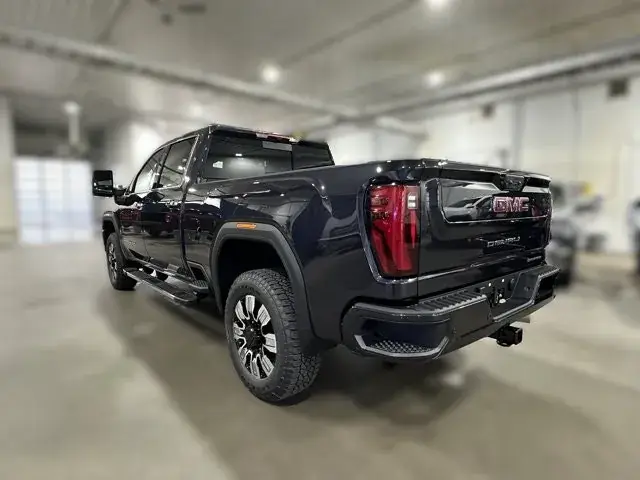 GMC Sierra 2500Hd 2026 photo 3