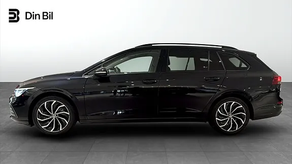 Volkswagen Golf I 2021 photo 2