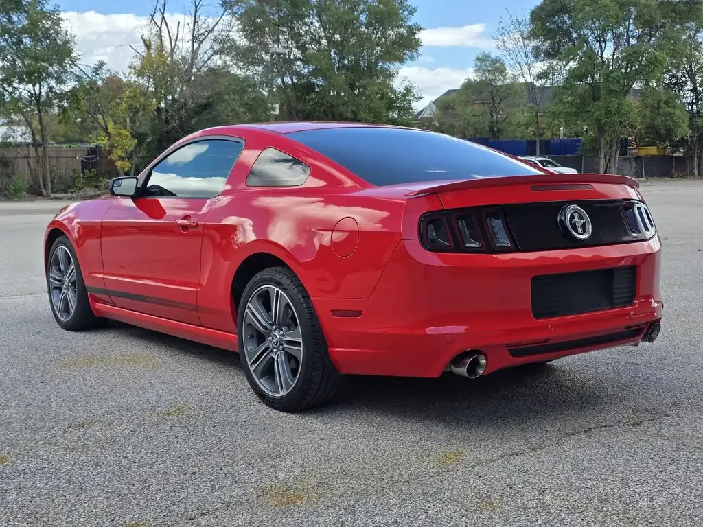 Ford Mustang 2013 photo 5