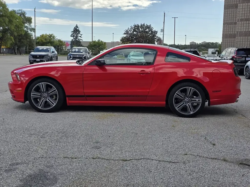 Ford Mustang 2013 photo 4