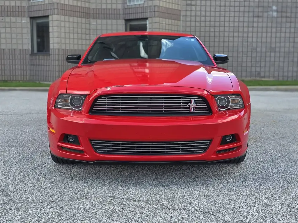 Ford Mustang 2013 photo 2