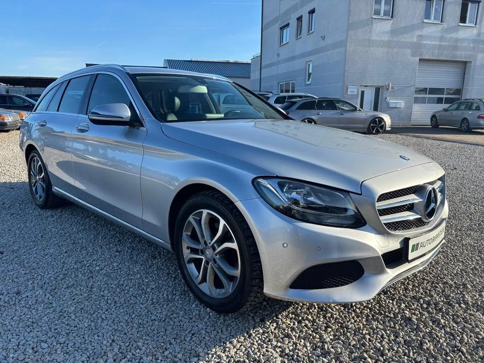 Mercedes-Benz C180