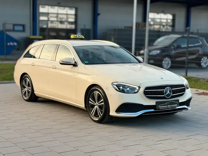 Mercedes-Benz E 200 D