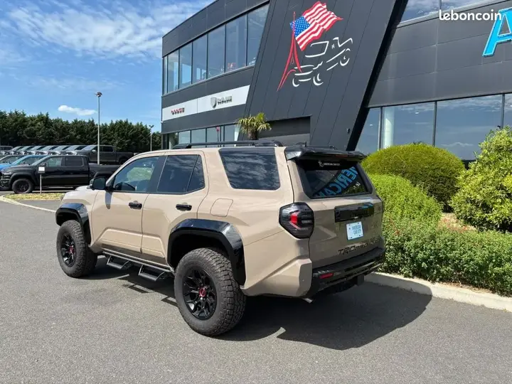 Toyota 4Runner 2025 photo 3