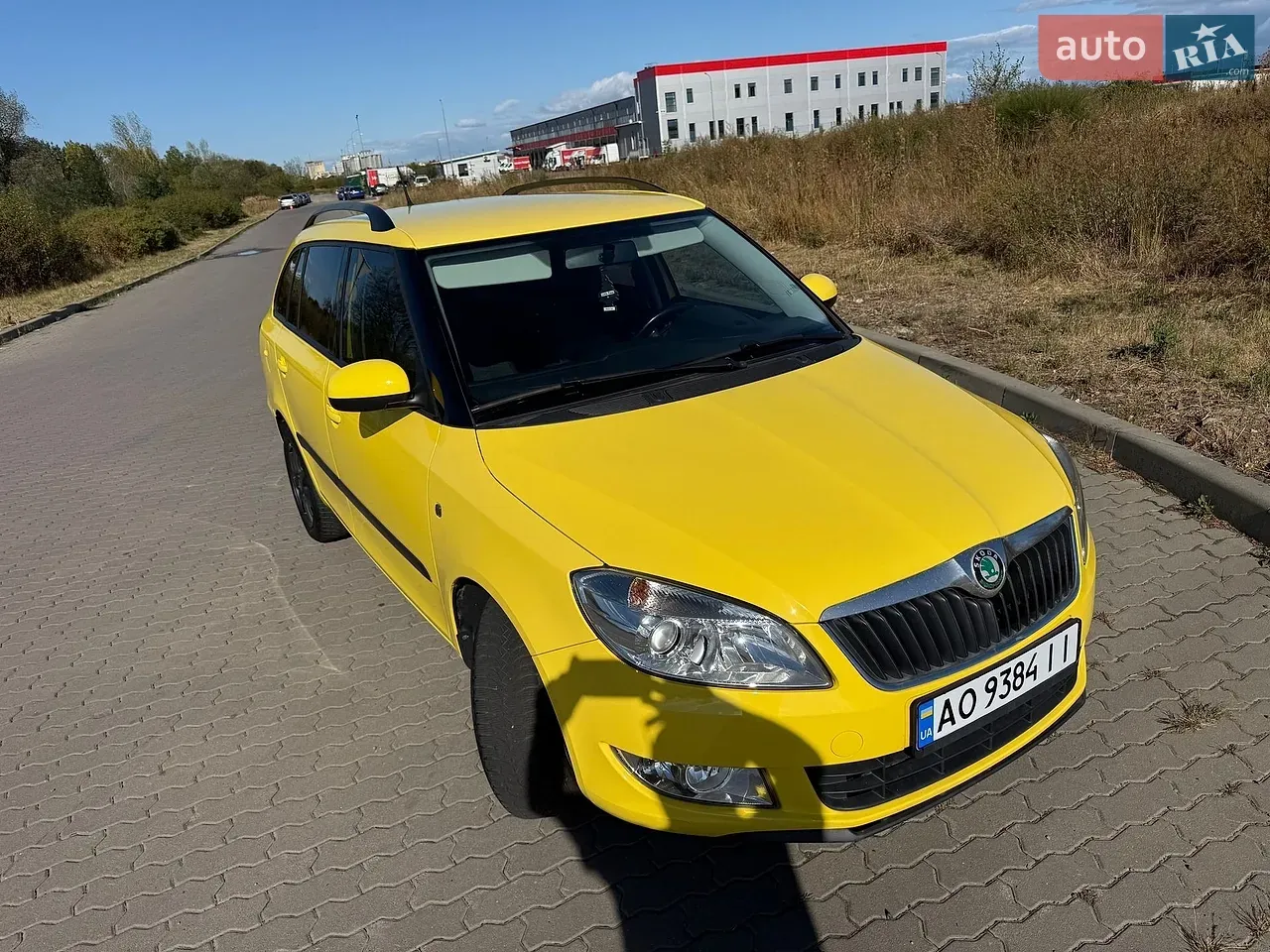 Skoda Fabia 2012 photo 5