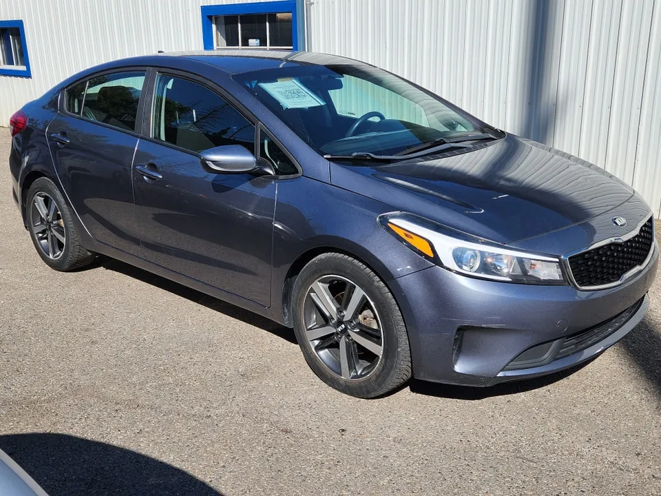 Kia Forte 2018 photo 4