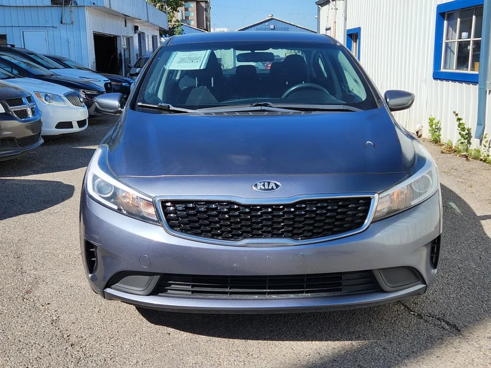 Kia Forte 2018 photo 3