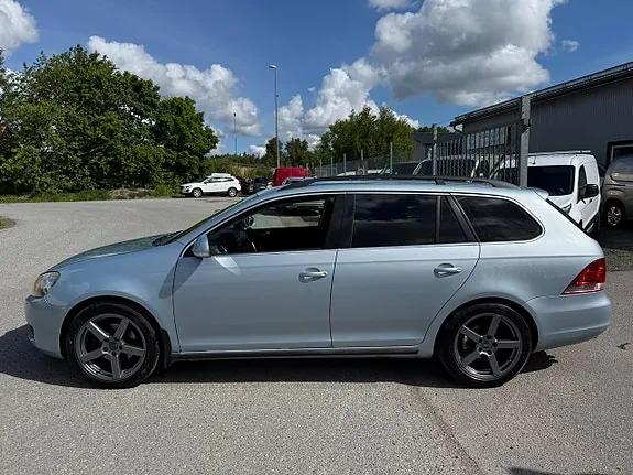 Volkswagen Golf I 2010 photo 2