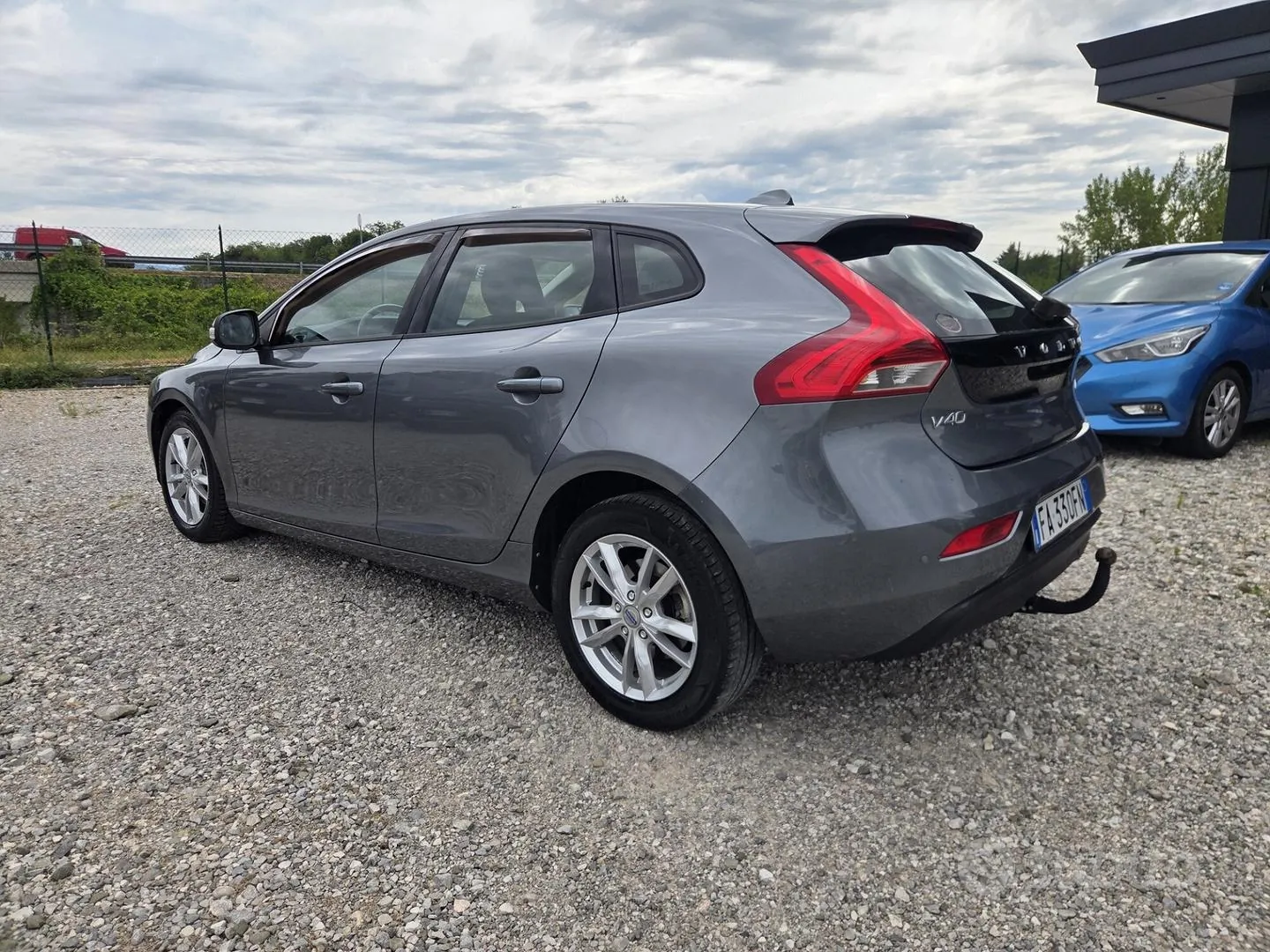 Volvo V40 2015 photo 5