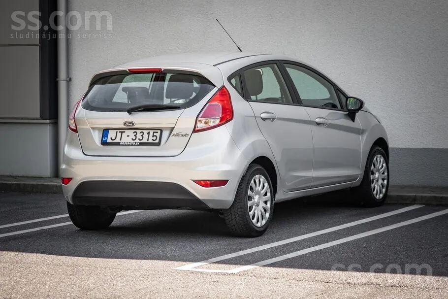 Ford Fiesta 2014 photo 4