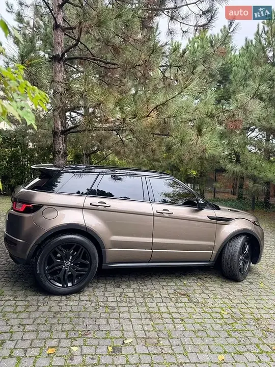 Land Rover Range Rover Evoque 2015 photo 2