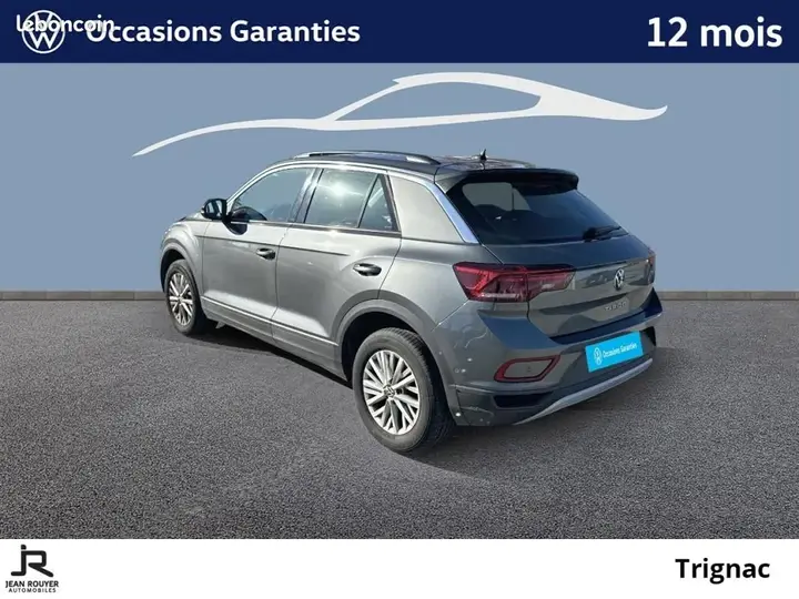 Volkswagen T-Roc 2023 photo 3