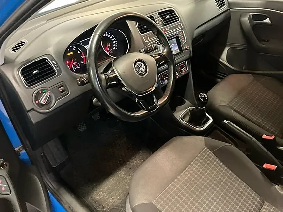 Volkswagen Polo 2016 photo 3
