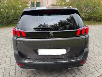 Peugeot 5008 2017 photo 2