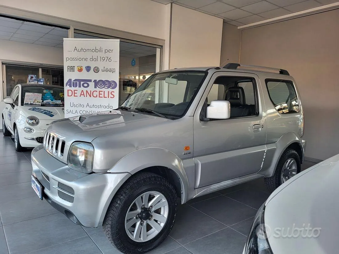 Suzuki Jimny 2009 photo 2
