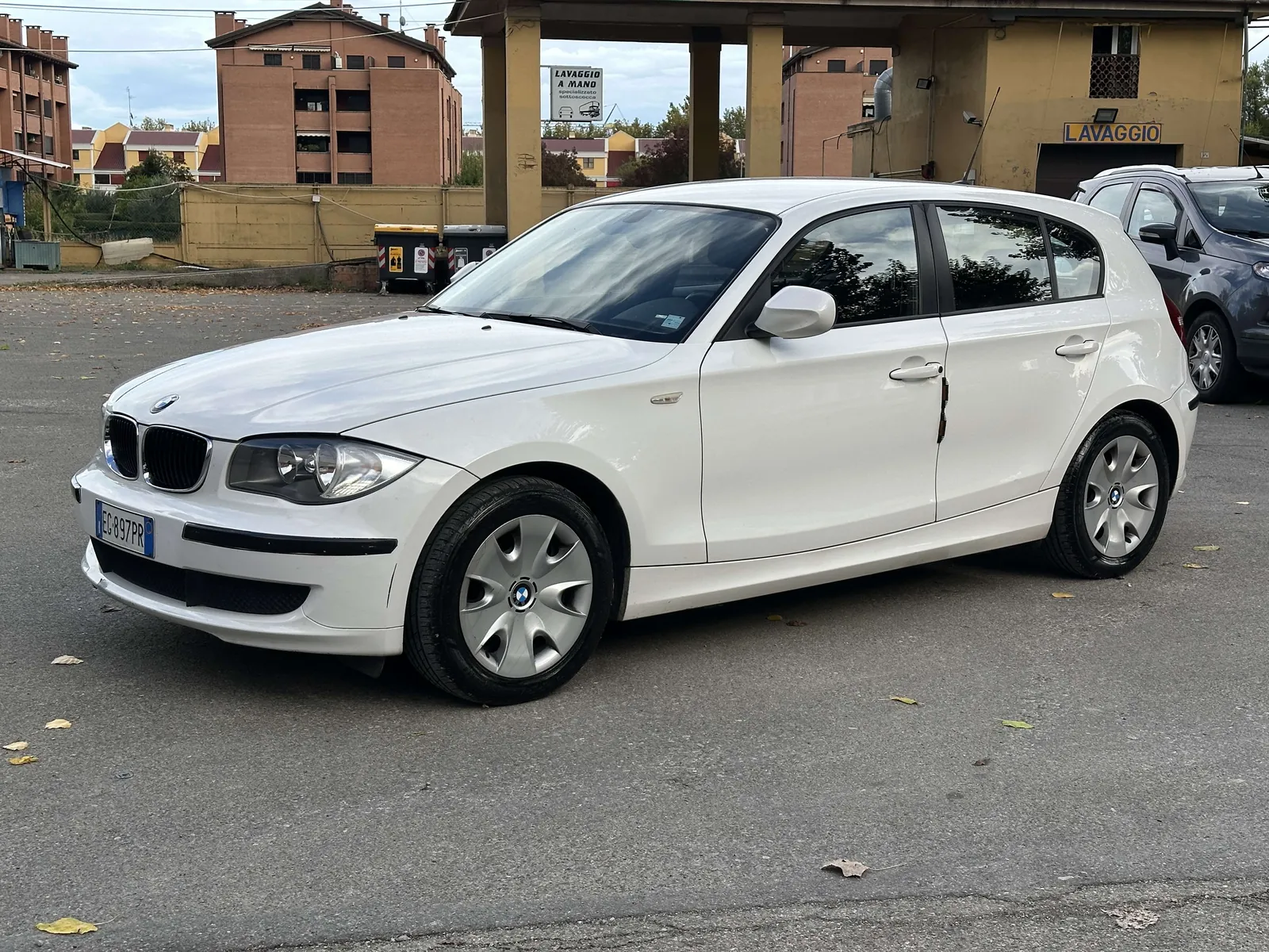 BMW 1 Series 2011 photo 3