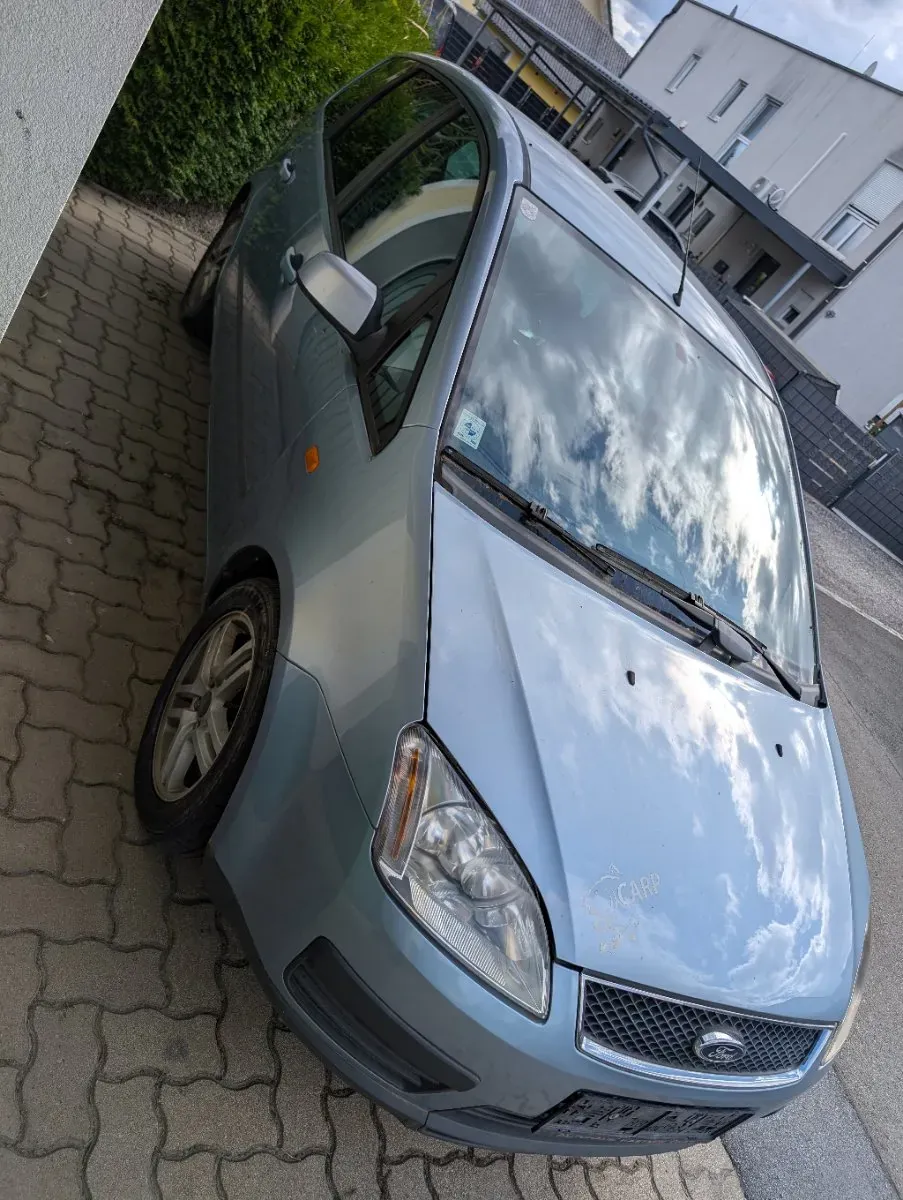 Ford C-Max 2004 photo 3