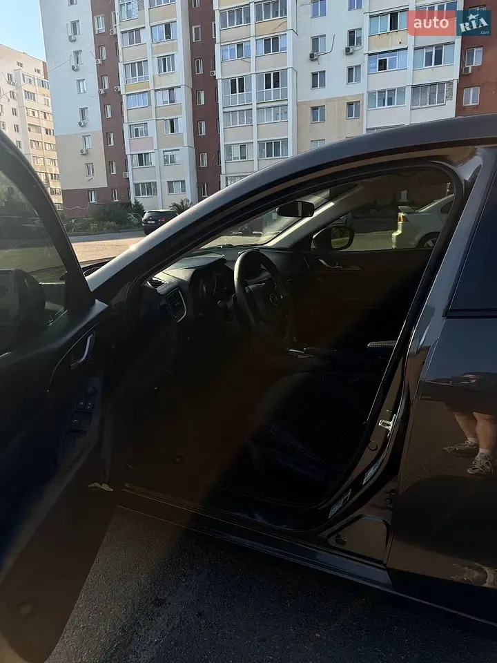 Mazda 3 2014 photo 5