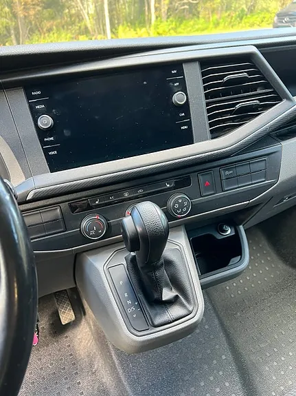 Volkswagen Transporter 2020 photo 5