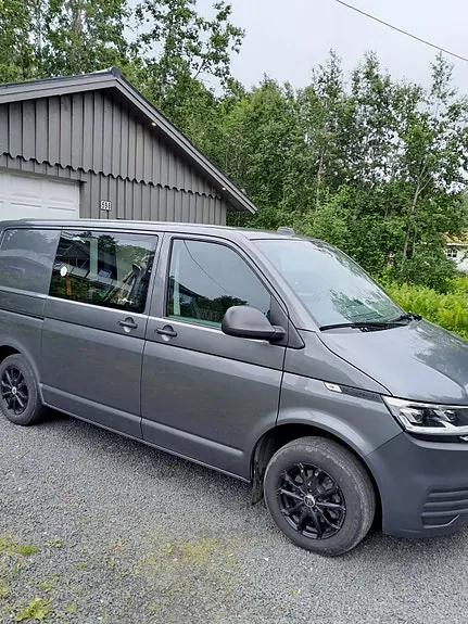 Volkswagen Transporter 2020 photo 2