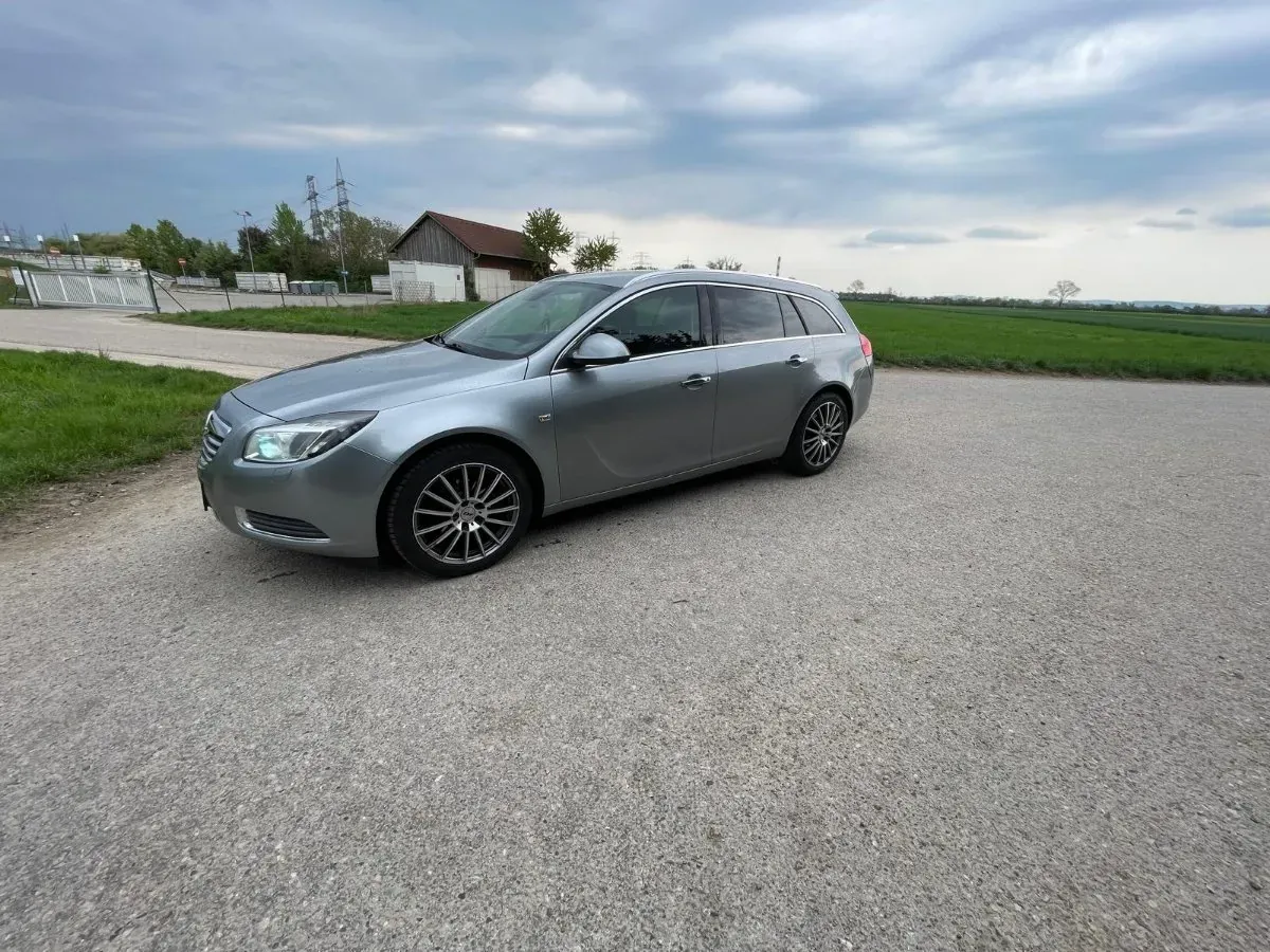 Opel Insignia 2012 photo 2