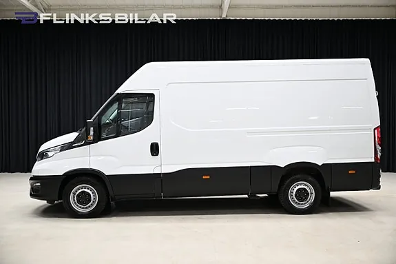 Iveco Daily 2023 photo 2