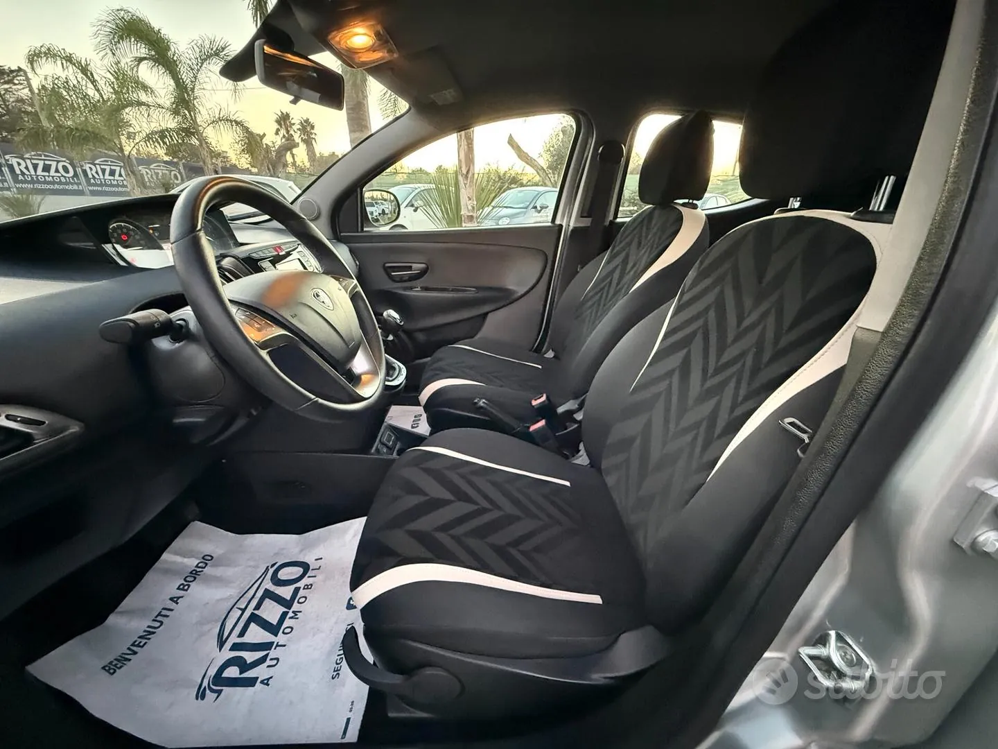 Lancia Ypsilon 2018 photo 5
