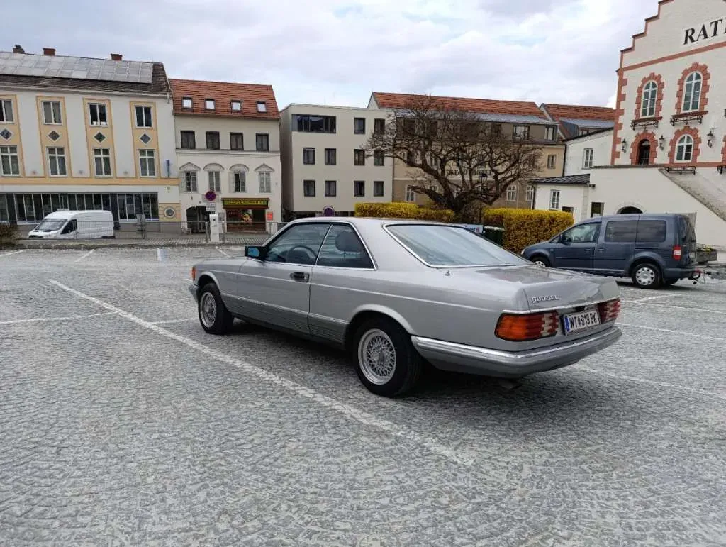 Mercedes-Benz S-Class 1984 photo 3