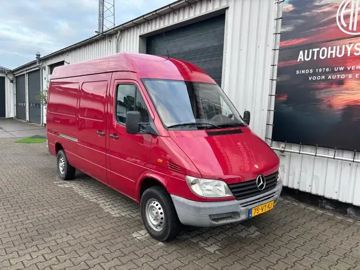 Mercedes-Benz Sprinter