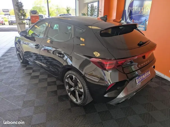 Cupra Leon 2025 photo 3