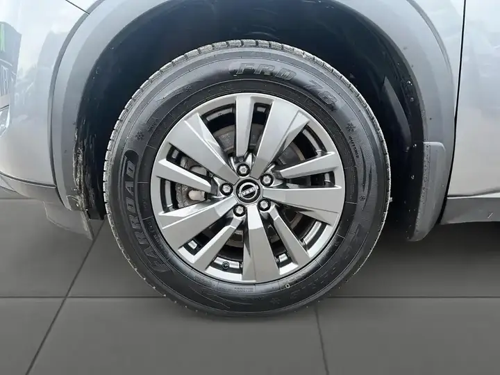 Nissan Pathfinder 2024 photo 4
