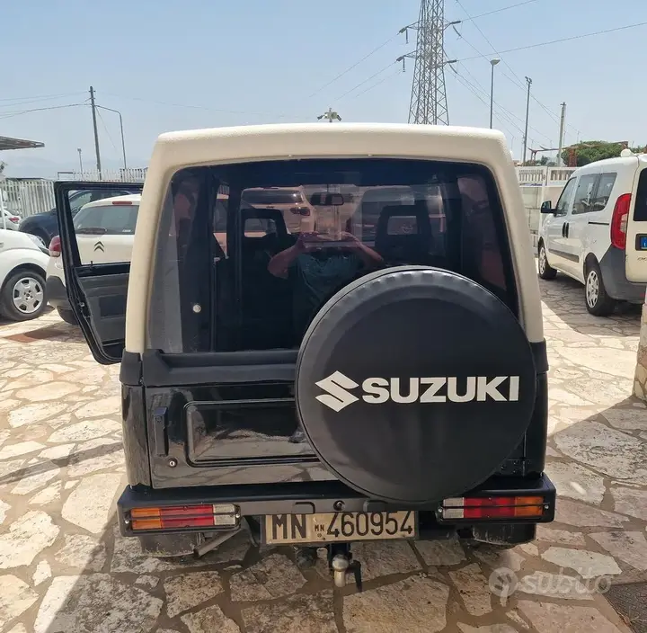 Suzuki Samurai 1988 photo 5