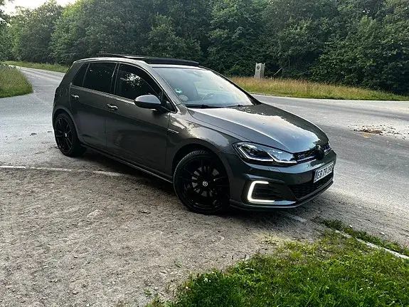 Volkswagen Golf 7 2018 photo 2
