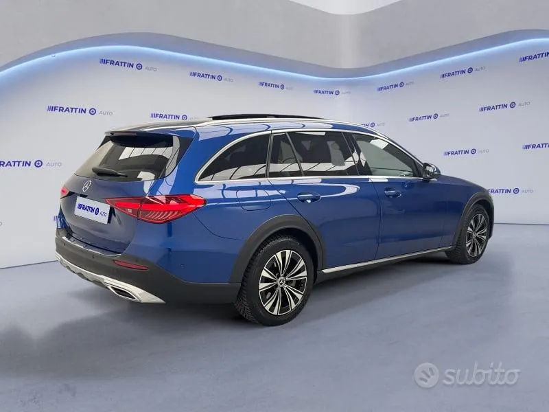 Mercedes-Benz C-Class 2022 photo 4