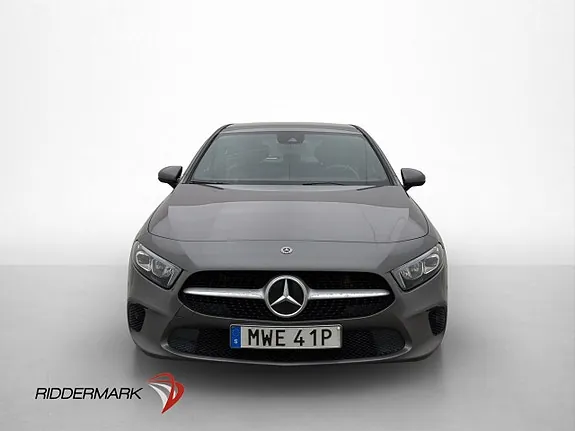 Mercedes-Benz A180
